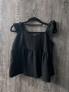 (Category: ) located in . Submitted by sweetshoppssss (Listing ID 1376760209, Image 1). Description: .