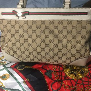 (Category: ) located in . Submitted by sassygchanel (Listing ID 1376674149, Image 1). Description: .