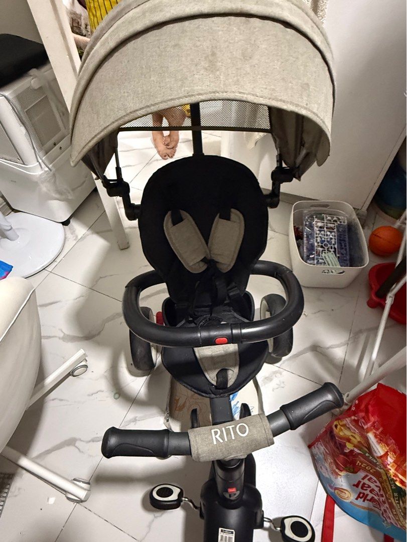 QPlay Rito Star Folding Trike (Category: Strollers) located in Manila. Submitted by whenmommyandbabygrowup (Listing ID 1376775380, Image 1). Description: The QPlay Rito Star Folding Trike grows with your child from 10 months to 6 years, offering a safe and fun riding experience with its foldable design. It features 10-inch front and 8-inch rear EVA wheels, linked rear brakes for safety, and a sturdy 25kg weight capacity. Mama, enjoy stress-free o