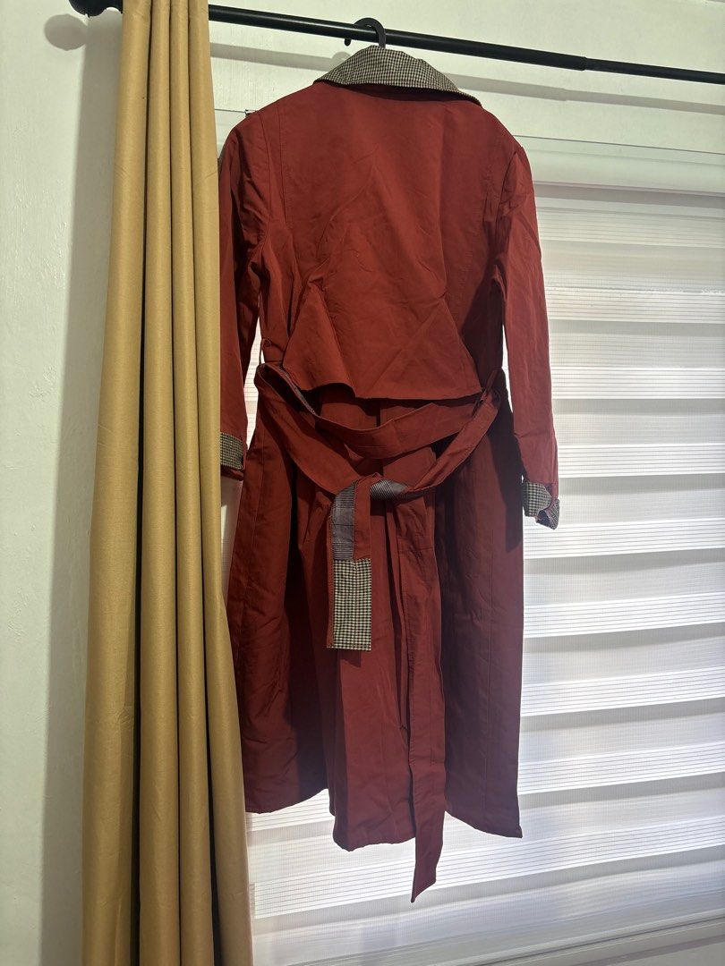 Red Trench coat for sprin autumn fall outerwear (Category: Coats, Jackets and Outerwear) located in Calamba. Submitted by sunbeamy (Listing ID 1376673559, Image 3). Description: Double lined Missing belt Cut fabric from the bottom for the improvised belt Below the knee length 500+sf.
