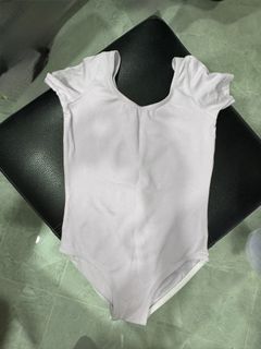 (Category: ) located in . Submitted by yangnbeauty (Listing ID 1376752261, Image 1). Description: .