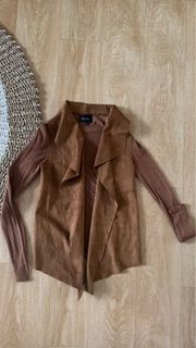 (Kategori: ) berada di . Dikirim oleh ouchhpreloved (ID iklan 1376646977, Gambar 1). Deskripsi: .
