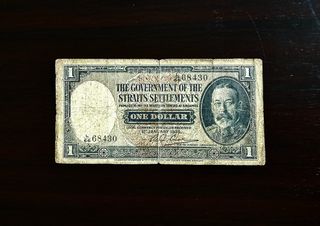 (Category: ) located in . Submitted by oldnotesandcoins (Listing ID 1376685713, Image 1). Description: .