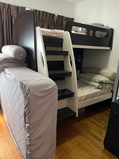 (Category: ) located in . Submitted by charmdelph (Listing ID 1376685192, Image 1). Description: .