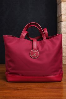 (Kategori: ) berada di . Dikirim oleh niafriskil08780 (ID iklan 1376749808, Gambar 1). Deskripsi: .