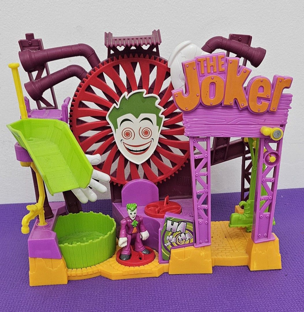 The Joker Playset (Category: Action & Battle Toys) located in Cainta. Submitted by QueenZee (Listing ID 1376790820, Image 1). Description: The Joker Playset 2015 Mattel with sounds wysiwyg.