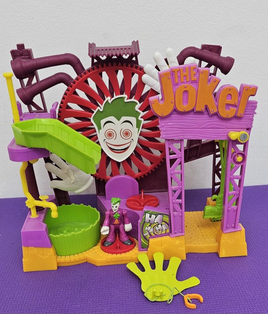 The Joker Playset (Category: Action & Battle Toys) located in Cainta. Submitted by QueenZee (Listing ID 1376790820, Image 3). Description: The Joker Playset 2015 Mattel with sounds wysiwyg.