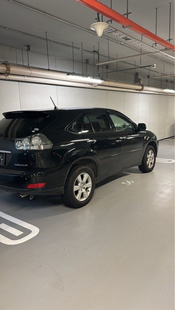 Toyota Harrier 2.4 G Premium L-Package Moonroof (A) (Category: Used Cars) located in Singapore. Submitted by ofs2013 (Listing ID 1376628470, Image 2). Description: Yes, my car was involved in a minor accident. But t’s not very serious -the front bumper has abit dent, -the fender is slightly misaligned, -and the headlight -2 absorber News to change. -Need around $1.5k or less. I can dron $2k -Or i fepair for you but price fix.