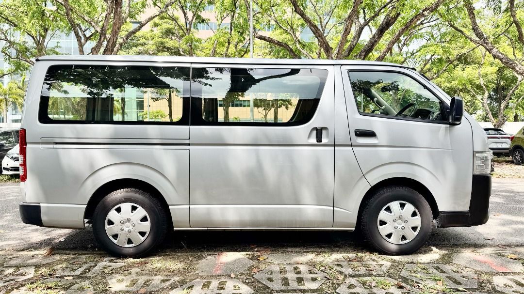 Toyota Hiace 2.8 DX Auto62872685417601111