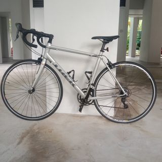 (Category: ) located in . Submitted by glamourbikes (Listing ID 1376700621, Image 1). Description: .
