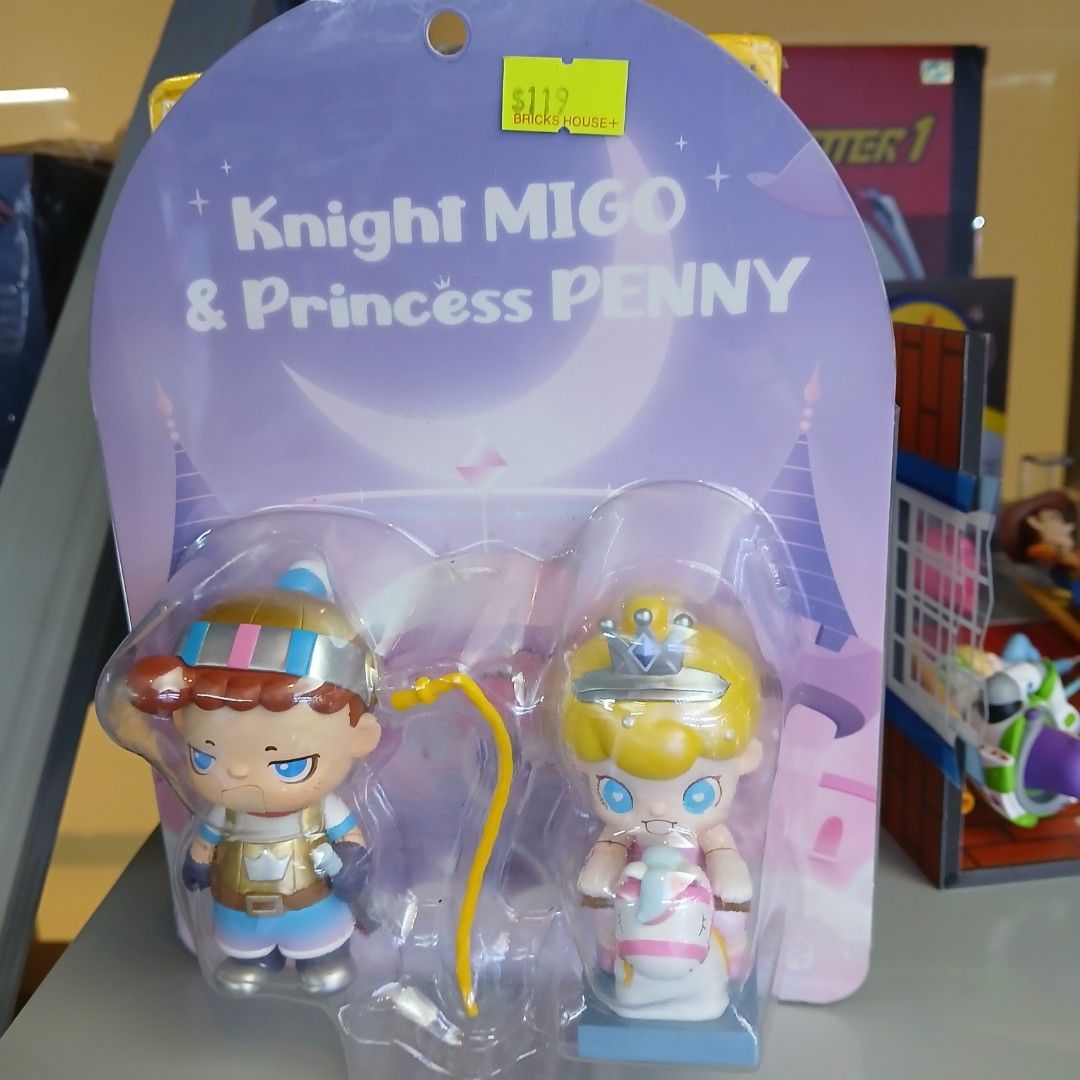 POPMART 限定 Knight MIGO & Princess PENNY POPMART 限定 Knight MIGO & Princess PENNY Popmart Corner