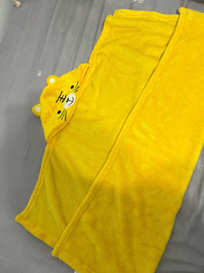 由 grace1658 (刊登 ID 1376888998，圖片 2) 提交，位於 新北市 (New Taipei) 的 老虎🐯小毯子 (類別：嬰兒及兒童流行時尚)，說明：嬰兒多功能披風毯 可愛的小老虎圖案 男女都可用 尺寸第三張照片有。