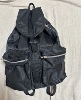 （分類：）位於 。 由 fiercebear_fff9f7 提交（商品編號 1376959940，圖片 1）。簡介： 。
