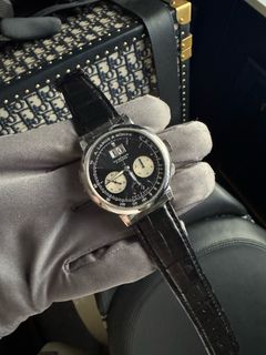 （分類：）位於 。 由 watchfarm 提交（商品編號 1376861056，圖片 1）。簡介： 。