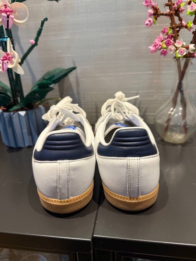 Adidas sambas white and navy blue (Category: Sneakers) located in Quezon City. Submitted by beaclosetph (Listing ID 1376867520, Image 3). Description: No box but used only 2x. Good condition. Us size 10, male. .