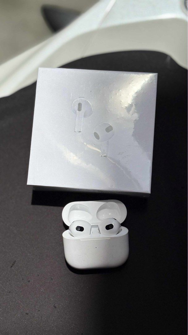 AIRPODS GEN 3 (Category: Earphones) located in Manila. Submitted by niccababeee (Listing ID 1376855058, Image 1). Description: .