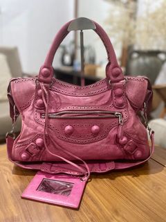 (Kategori: ) berada di . Dikirim oleh retiredstuff (ID iklan 1376978879, Gambar 1). Deskripsi: .