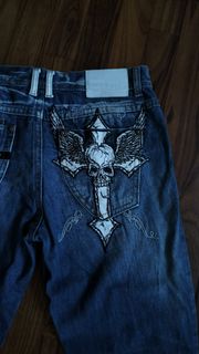 (Category: ) located in . Submitted by okay.y (Listing ID 1376985501, Image 1). Description: .