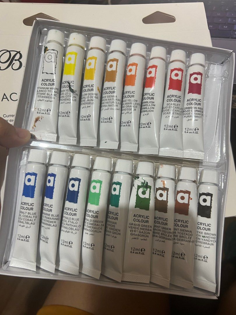 Berkeley Acrylic Paint Tube Set (Category: Craft Supplies & Tools) located in Cainta. Submitted by twinkletoes1849 (Listing ID 1376860993, Image 2). Description: Black na lang yung wala sa set. The rest are still 90-100% full .
