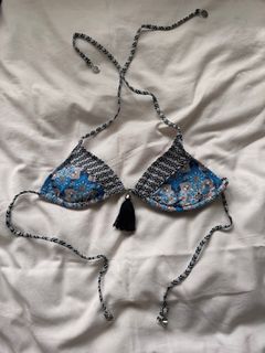(Category: ) located in . Submitted by kewlclothes (Listing ID 1376892253, Image 1). Description: .