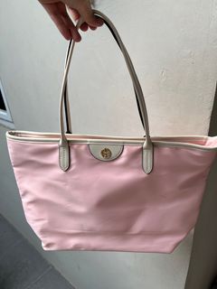 (Kategori: ) berada di . Dikirim oleh badkirbyv2 (ID iklan 1376843063, Gambar 1). Deskripsi: .