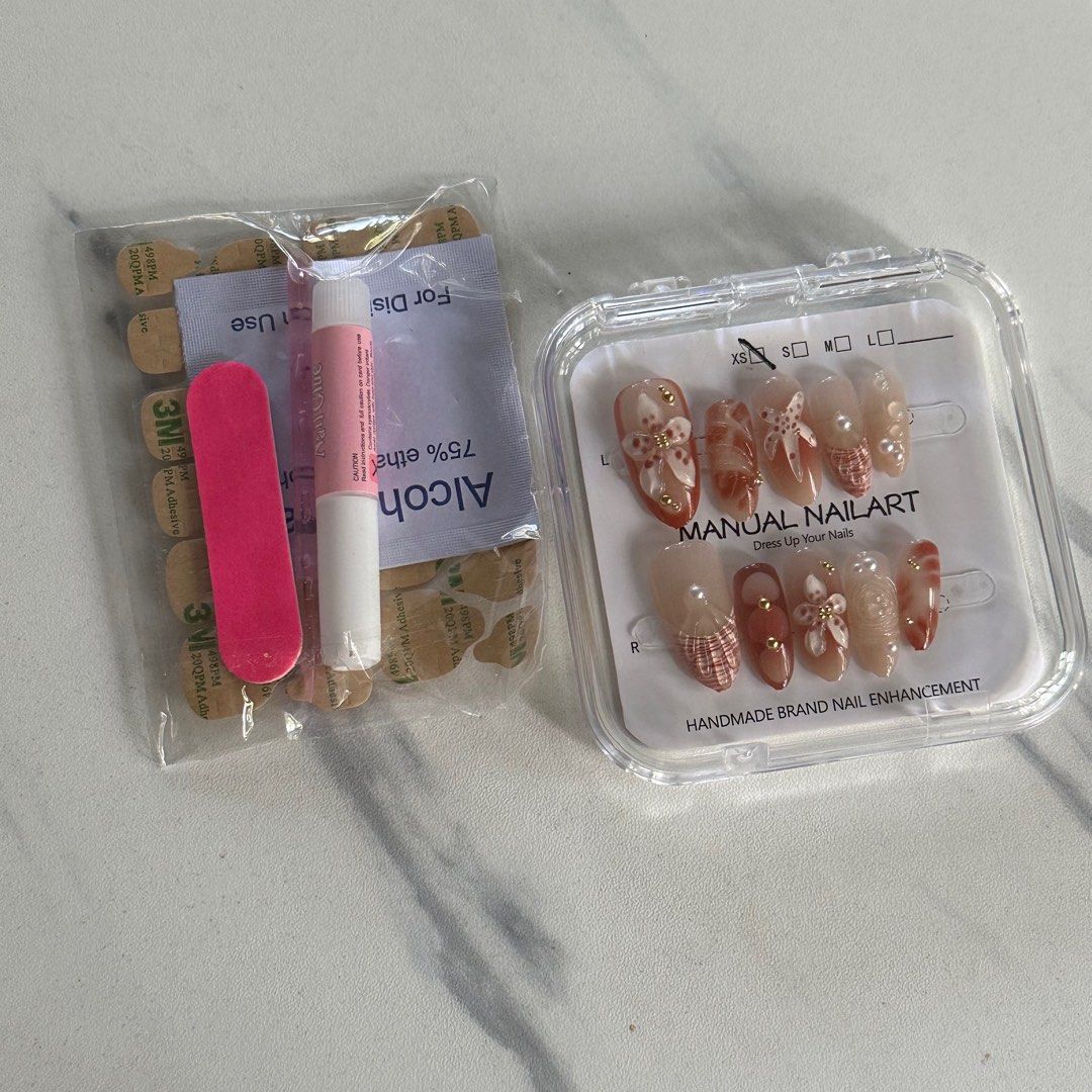 Brown Fake Nails (Category: Hands & Nails) located in Cavite. Submitted by adiore (Listing ID 1376818885, Image 1). Description: never used size xs.