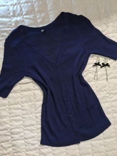 (Category: ) located in . Submitted by eve_wardrobeee (Listing ID 1376938364, Image 1). Description: .