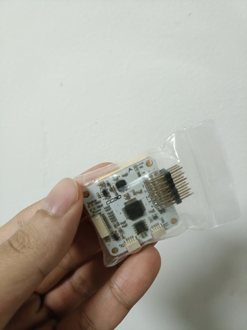CC3D Flight Controller (Category: Other Accessories) located in Singapore. Submitted by stephen_123 (Listing ID 1376948379, Image 1). Description: .