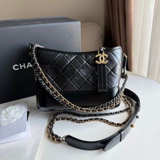 (Kategori: ) berada di . Dikirim oleh anzeraluxbags.id (ID iklan 1376901975, Gambar 1). Deskripsi: .