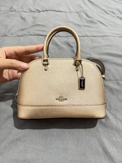 (Kategori: ) berada di . Dikirim oleh preloved.please (ID iklan 1376862305, Gambar 1). Deskripsi: .