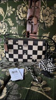(Kategori: ) berada di . Dikirim oleh rahmaniaaurora9999 (ID iklan 1376887668, Gambar 1). Deskripsi: .