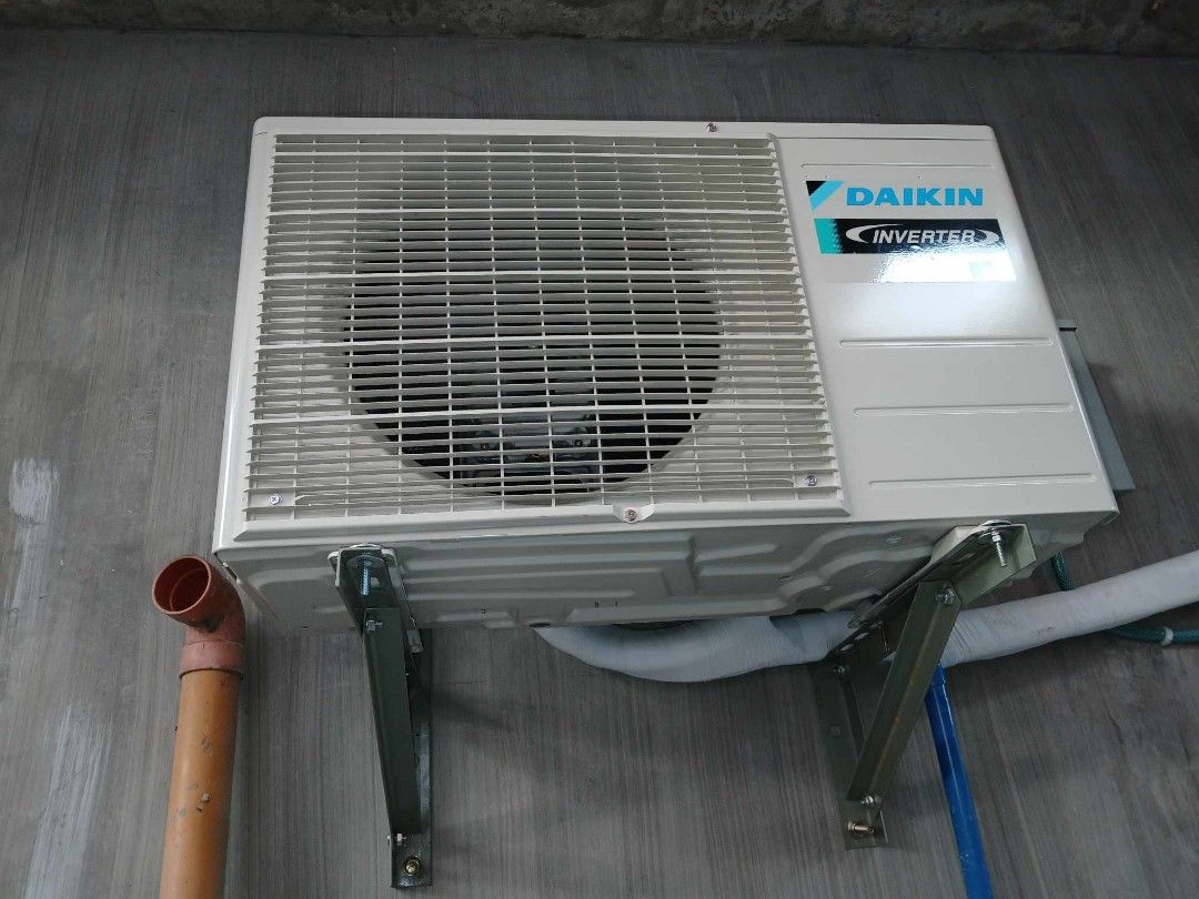 DAIKIN D-SMART INVERTER SPLIT TYPE AIRCON (Category: Air Conditioning and Heating) located in Quezon City. Submitted by airconph. (Listing ID 1376874204, Image 1). Description: 🌿SPLIT TYPE AC INVERTER (Brand New) ✓Authorized Dealer/Installer ✓Lowest Price Offer/Complete Warranty ✓Same Day Delivery Installation ❄️DAIKIN D-SMART SERIES INVERTER ❄️DAIKIN D-SMART QUEEN INVERTER ❄️DAIKIN D-SMART KING INVERTER Model: 👉(FTKQ-BVA/ FTKC-AVA/ FTKZ-WVM) A