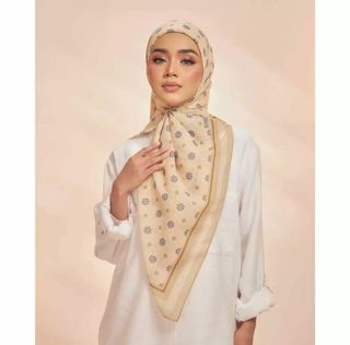 (Category: ) located in . Submitted by anissyhirh (Listing ID 1376963565, Image 1). Description: .