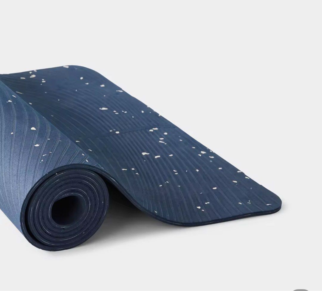 Decathlon Yoga Mat (Category: Exercise Mats) located in Paranaque City. Submitted by g_lucas (Listing ID 1376951095, Image 3). Description: Decathlon Light Yoga Mat 185 x 61cm x 5mm.