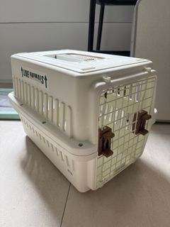 (Category: ) located in . Submitted by amycsh (Listing ID 1376816512, Image 1). Description: .