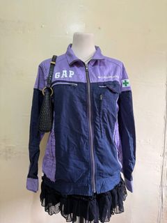 (Category: ) located in . Submitted by thriftcraves (Listing ID 1376986646, Image 1). Description: .