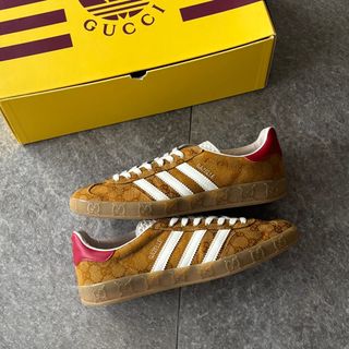 adidas gazelle silver green womens Gucci x Adidas Gazelle Beige GG Monogram