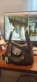 （分類：）位於 。 由 byebyebags 提交（商品編號 1376889407，圖片 1）。簡介： 。
