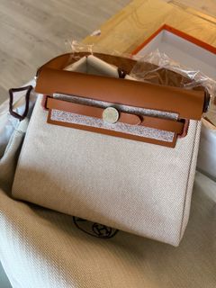 （分類：）位於 。 由 findinganewhome 提交（商品編號 1376827619，圖片 1）。簡介： 。