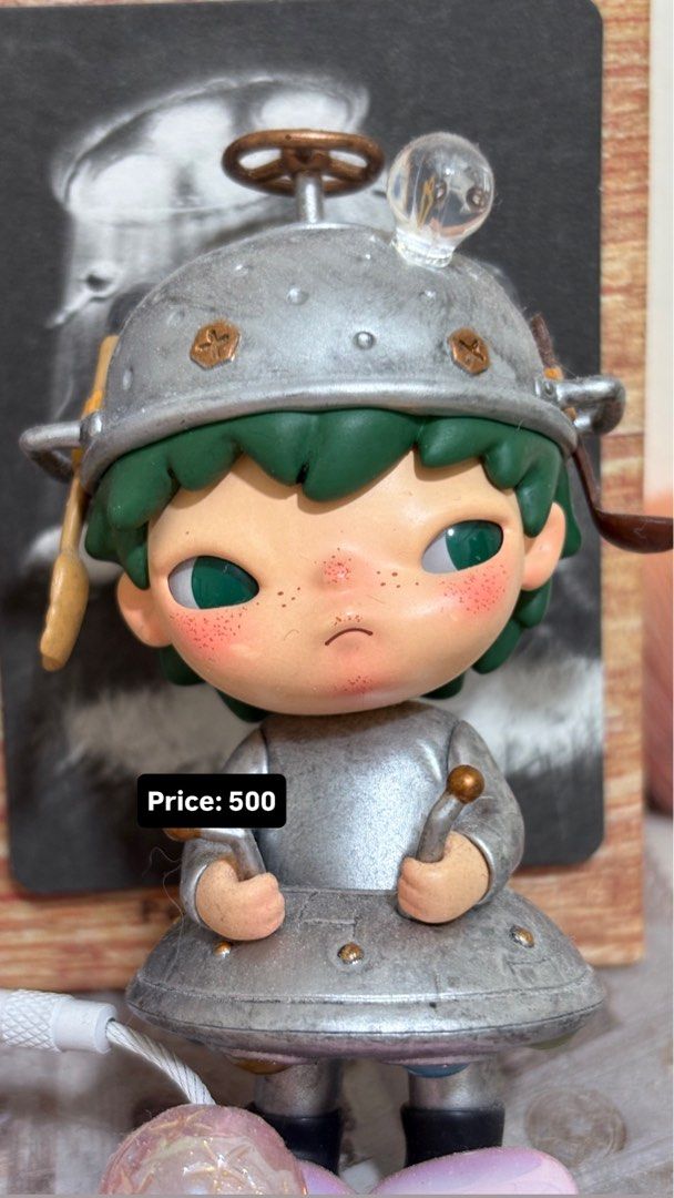 HIRONO FOR SALE (Category: Designer & Blind Box Toys) located in Pasig City. Submitted by heshin (Listing ID 1376915952, Image 3). Description: .