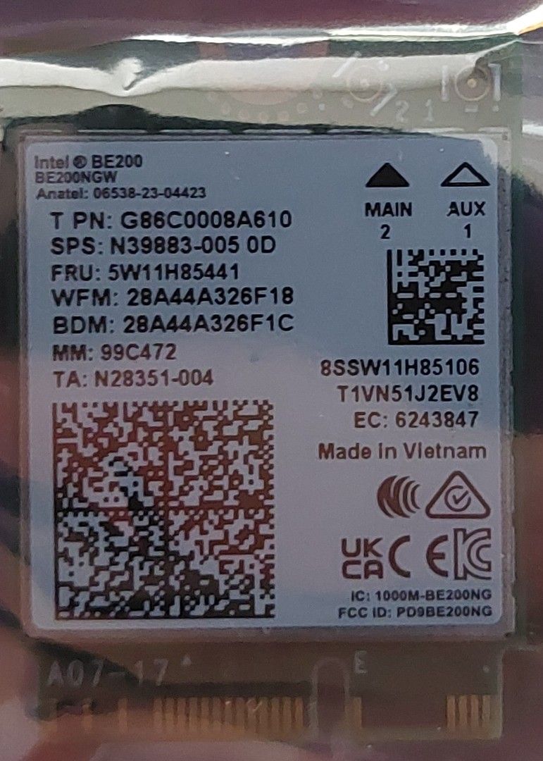 Intel BE200 Wireless Network Card (Category: Networking) located in Singapore. Submitted by nightkidz58 (Listing ID 1376973162, Image 1). Description: Intel BE200 wireless network card. Not local. Doesn't work with my PC as it is only compatible with Intel CPUs so far (may have some luck with b650 or newer motherboards).