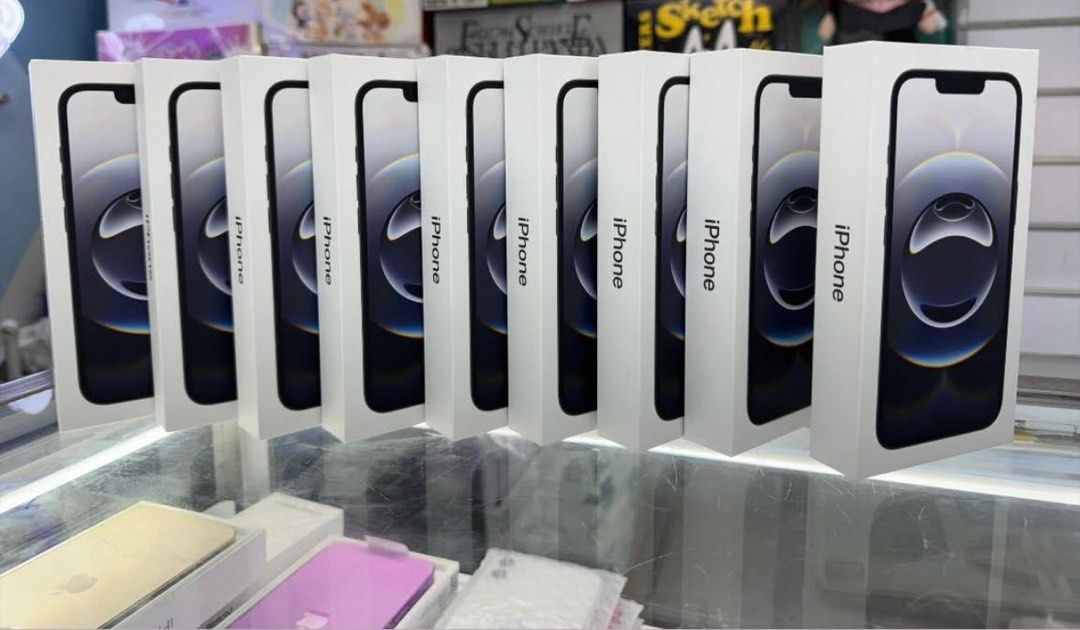 IPhone 16e 256gb Brand new (Category: iPhone 16 Series) located in Pasig City. Submitted by melissaomb01623 (Listing ID 1376924418, Image 3). Description: IPhone 16e 256gb Brand new sealed 1 year warranty 📌pick up store in greenhills shopping center 📌we do cod in metro manila and near provinces just add sf only 📌we ship nationwide via LBC 📌we accept swap/trade in 📌we accept credit card installment 📌we accept ggives 📌we accept spaylater 📌f