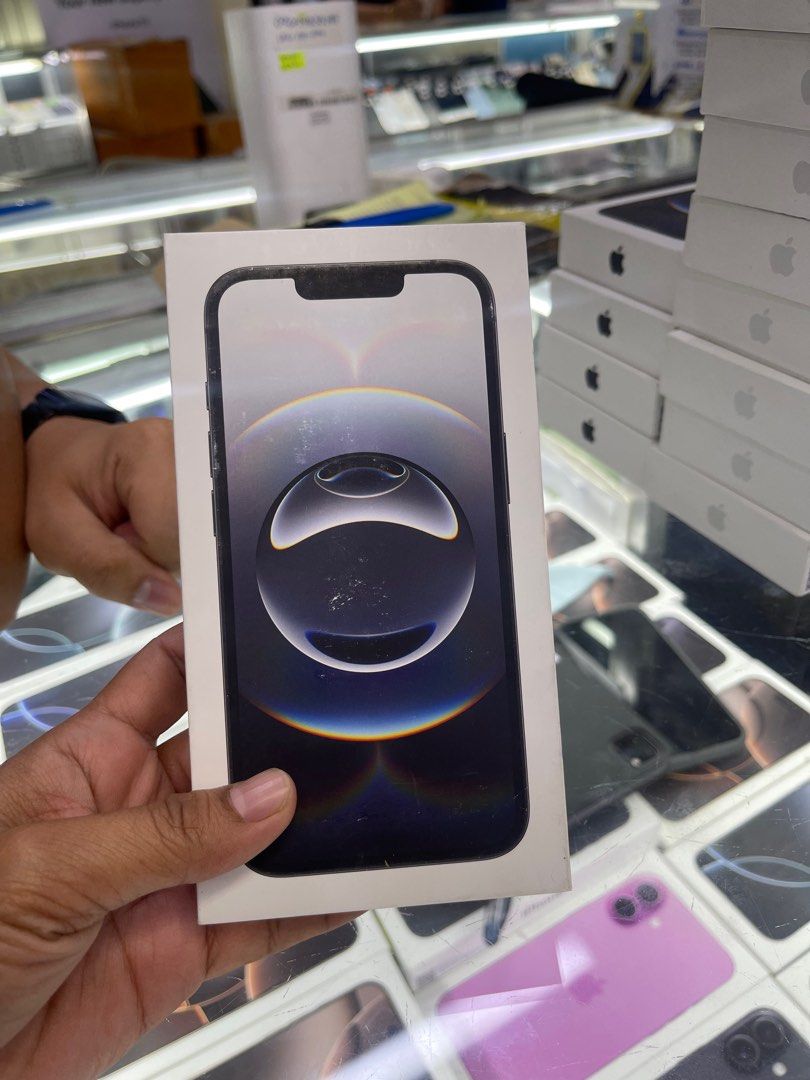 IPhone 16e 256gb Brand new (Category: iPhone 16 Series) located in Pasig City. Submitted by melissaomb01623 (Listing ID 1376924418, Image 1). Description: IPhone 16e 256gb Brand new sealed 1 year warranty 📌pick up store in greenhills shopping center 📌we do cod in metro manila and near provinces just add sf only 📌we ship nationwide via LBC 📌we accept swap/trade in 📌we accept credit card installment 📌we accept ggives 📌we accept spaylater 📌f