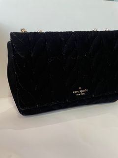 (Kategori: ) berada di . Dikirim oleh sassy.preluv (ID iklan 1376989985, Gambar 1). Deskripsi: .