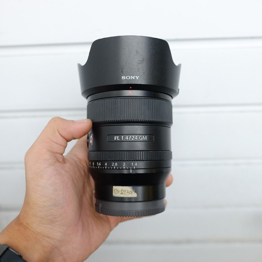Lensa Sony FE 24mm GM Fullset tas, Fotografi di Carousell