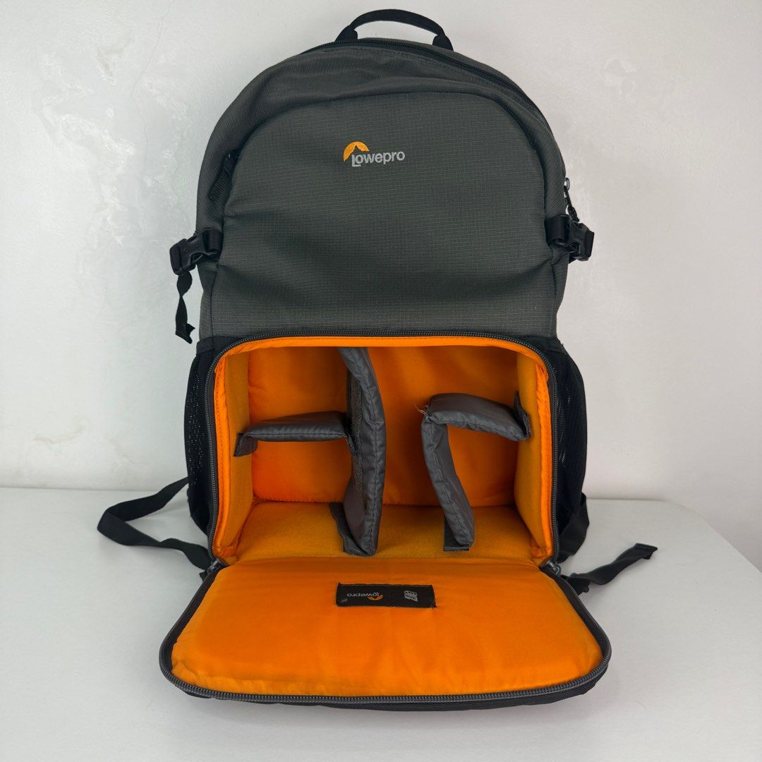 Lowerpro Truckee BP 250 Black Camera Bag (Category: Camera Bags & Carriers) located in Quezon City. Submitted by jerreyess (Listing ID 1376972799, Image 1). Description: Lowerpro Truckee BP 250 Black Camera Bag ON HAND Actual photos posted. Bottom part of the bag shows a bit of wear (see last photos). Overall, everything is intact. RFS: Switched to bigger bag MOP: GCash, BPI, Maya, BPI, Unionbank Thank you. Please message me if you have any quest