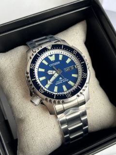 (Category: ) located in . Submitted by notorious_watches (Listing ID 1376817021, Image 1). Description: .