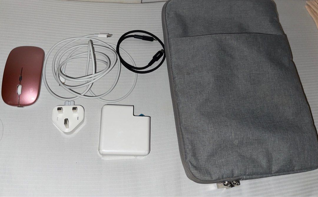Macbook64885126076290115