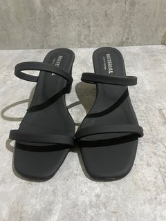 由 kateeeeeeee (刊登 ID 1376856132，圖片 1) 提交，位於 的 (類別：)，說明：。