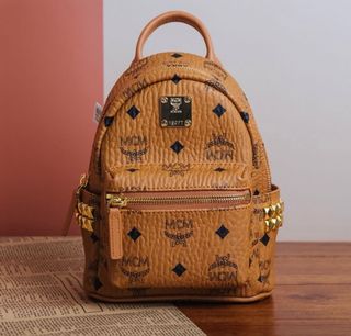 (Category: ) located in . Submitted by luxe_pick_planet (Listing ID 1376945508, Image 1). Description: .